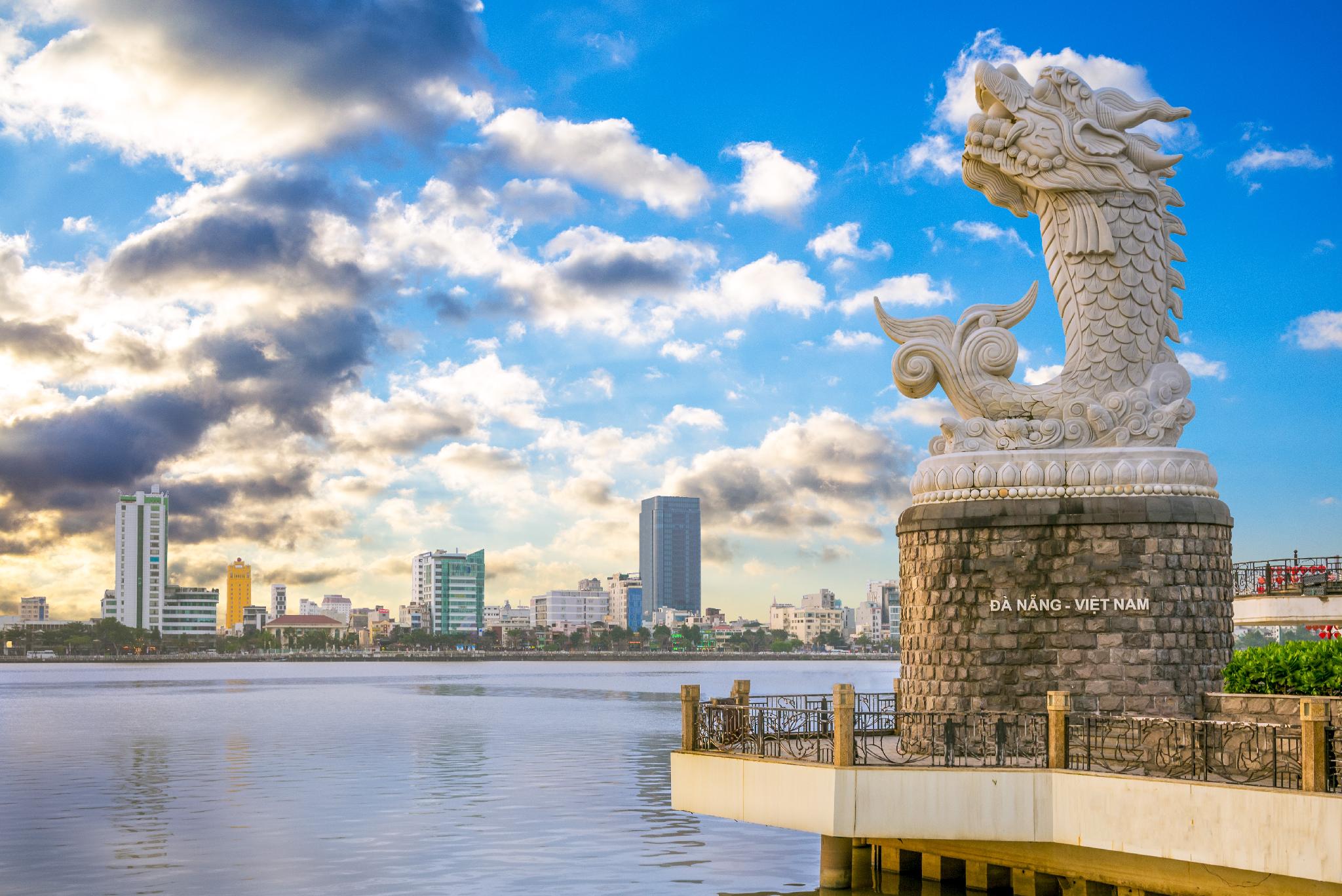 Фото La Lune Hotel