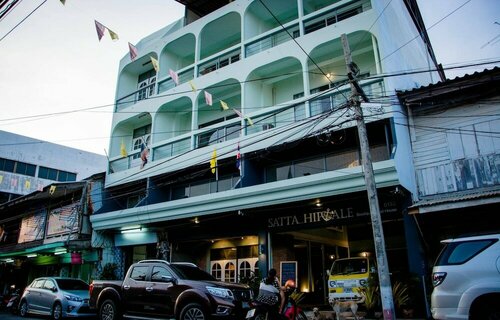 Хостел Sattahiptale Boutique Guesthouse & Hostel в Саттахипе