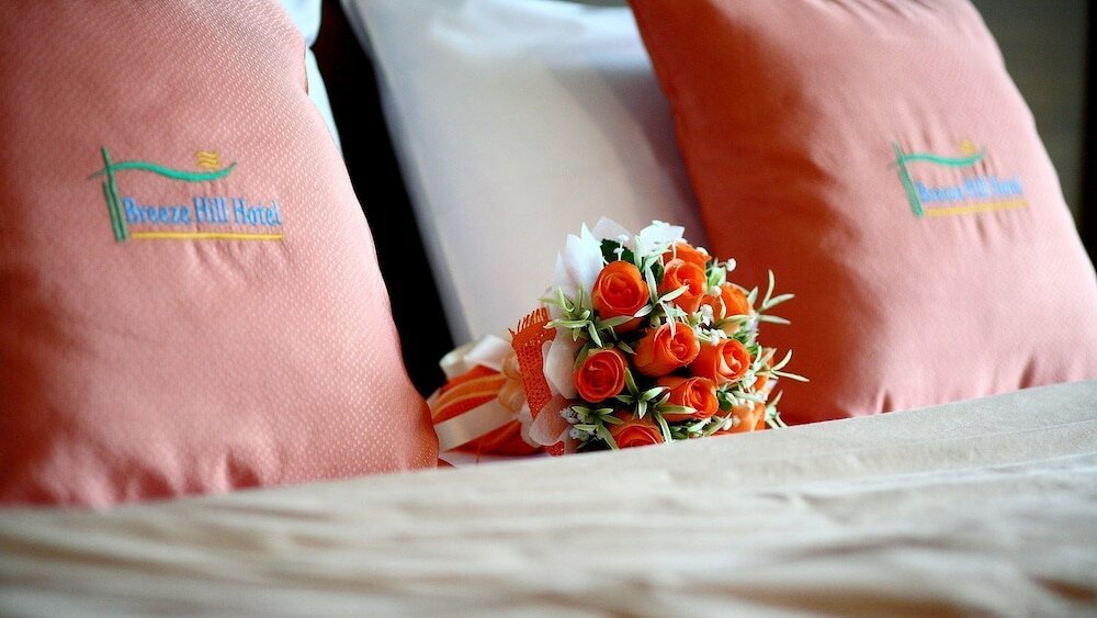 Фото Breeze Hill Hotel