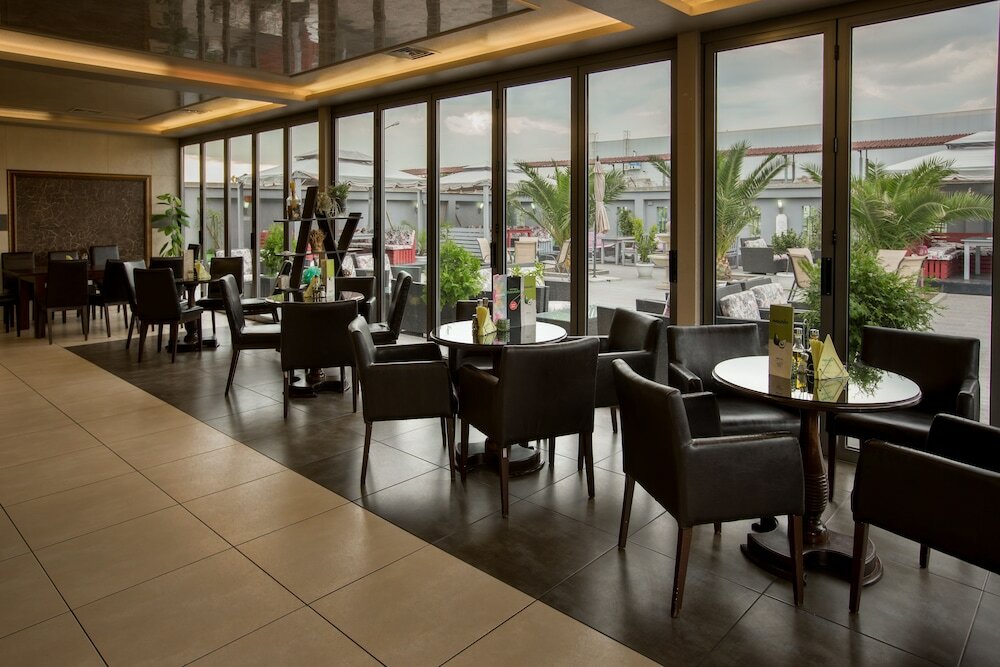 Фото Plaza Hotel