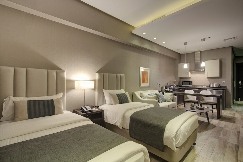 Фото The House Boutique Suites