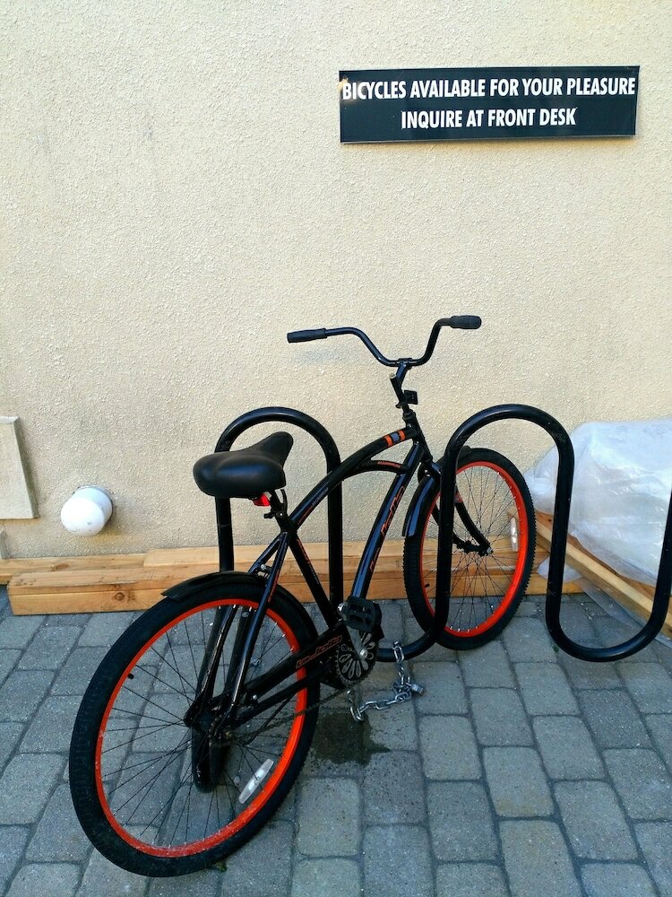 Фото The Wilshire Grand Hotel