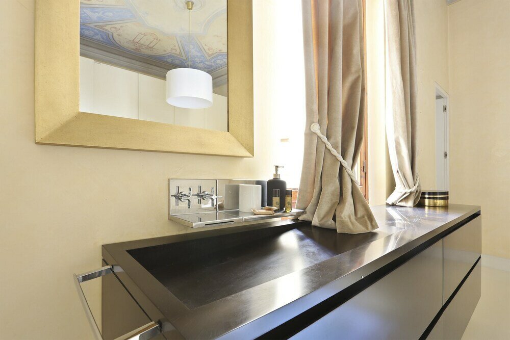 Фото Luxury Apartment in Central Florence