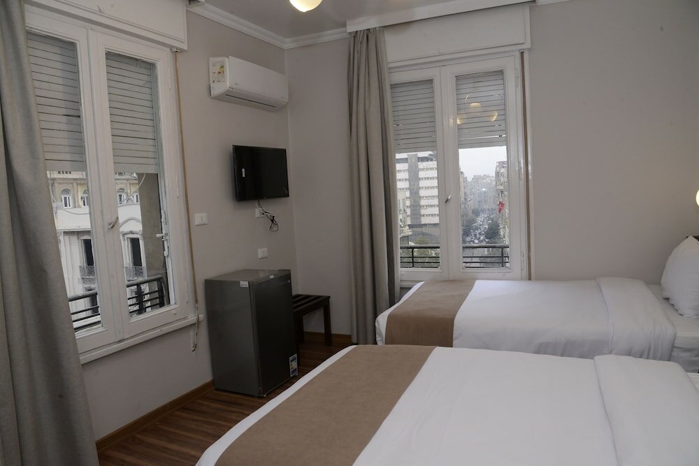 Фото Lotus Hotel