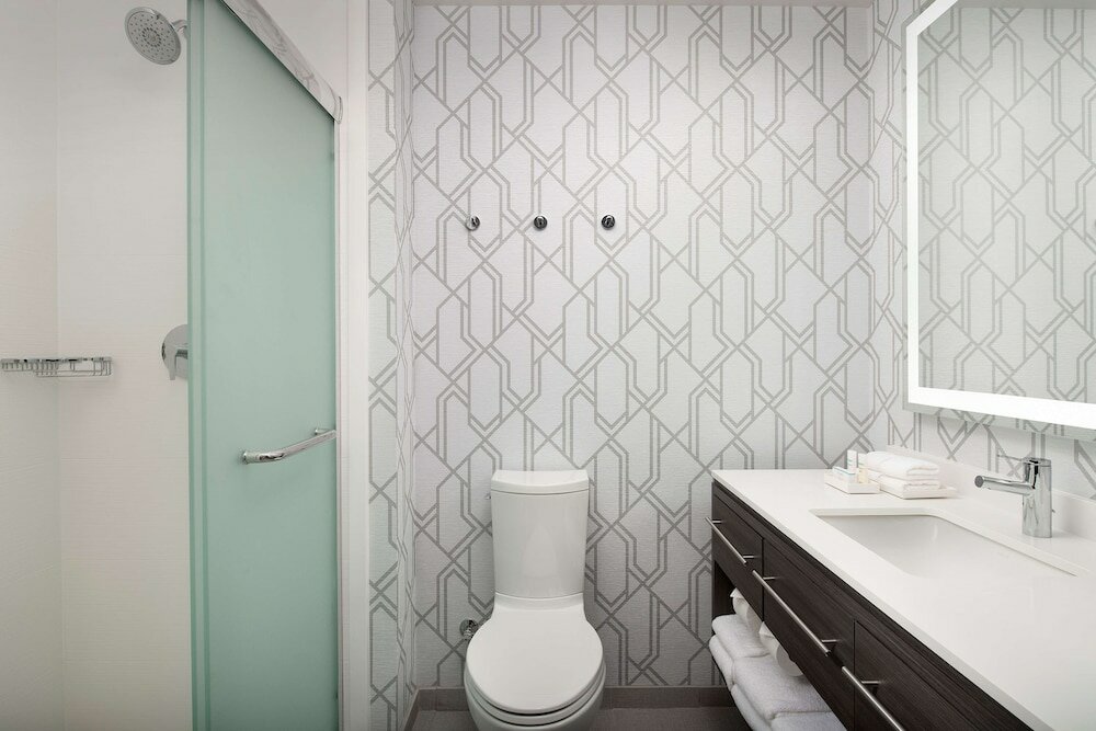 Фото Home2 Suites by Hilton Denver Northfield