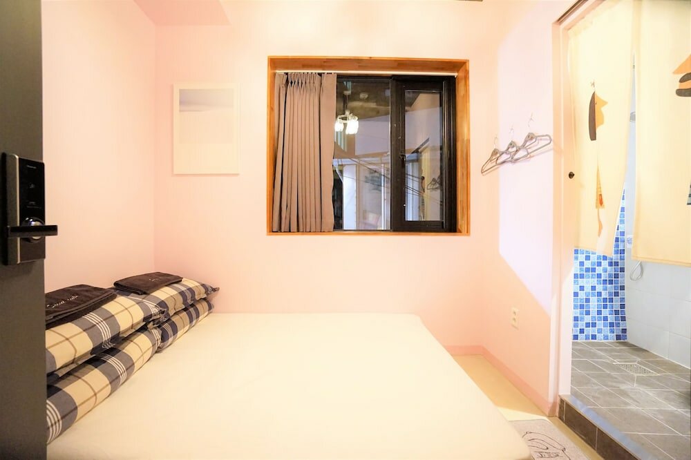 Фото Seoul Cube Ewha Hostel