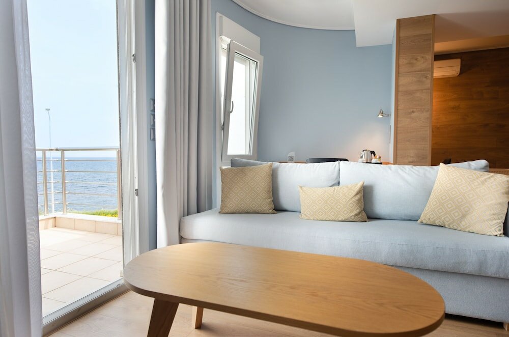 Фото Heliotrope Hotels