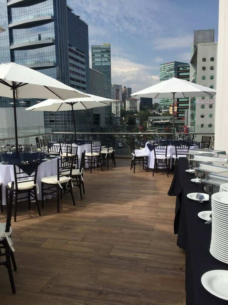 Фото Ac Hotel by Marriott Santa Fe