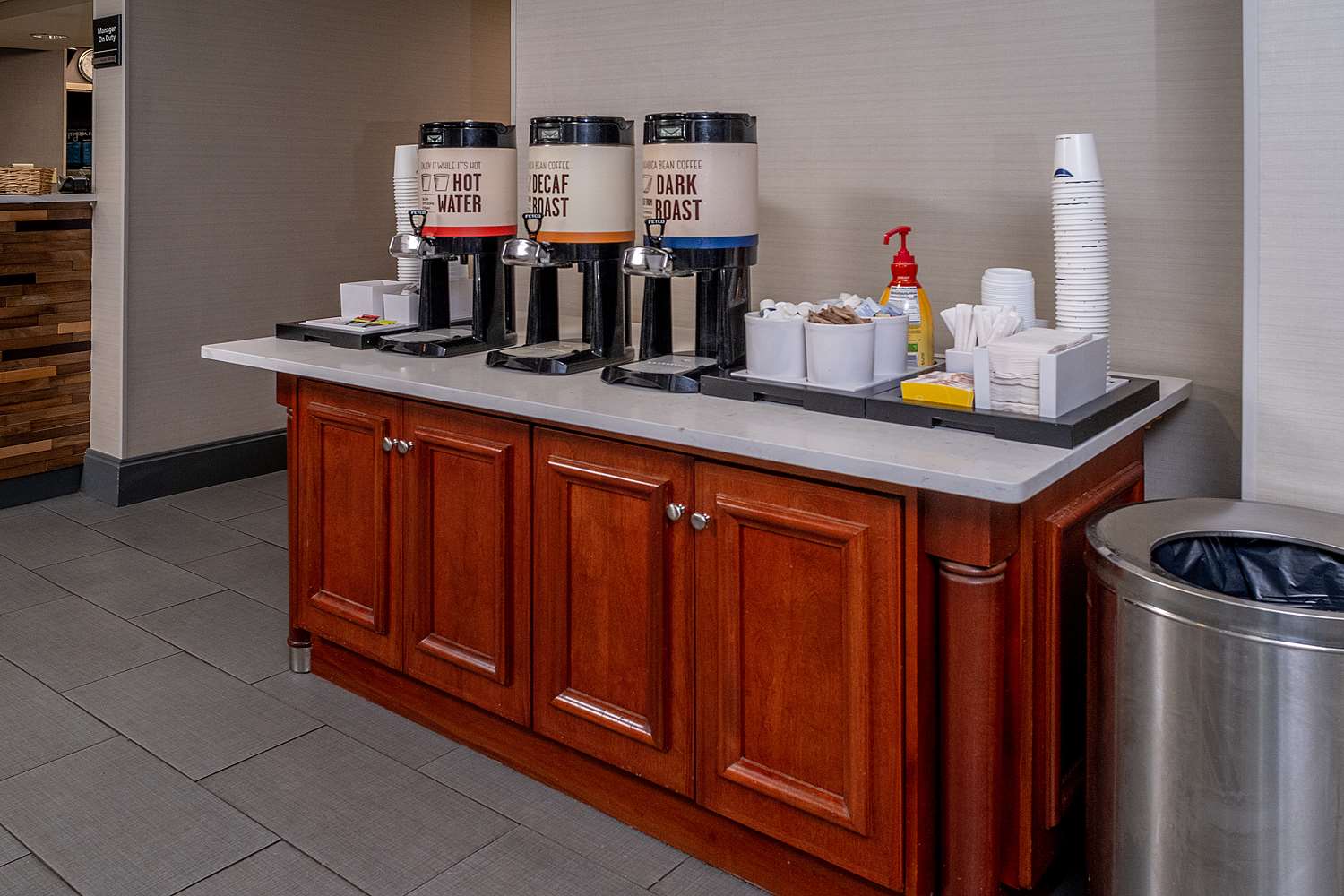 Фото Hampton Inn Charleston-Downtown