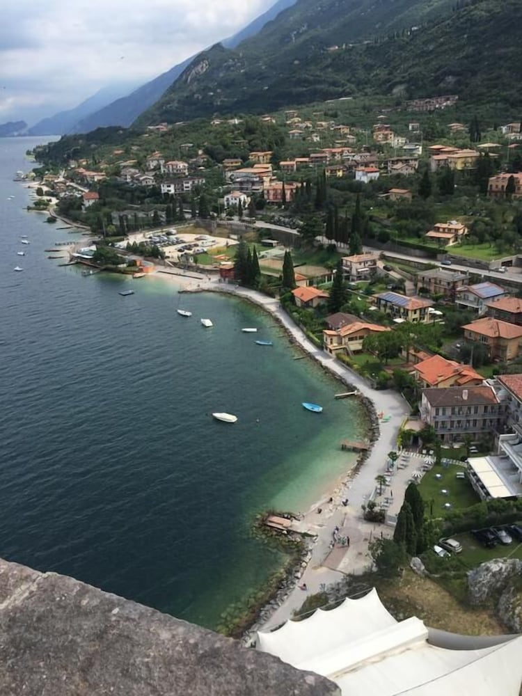 Фото Hotel Villa Carmen