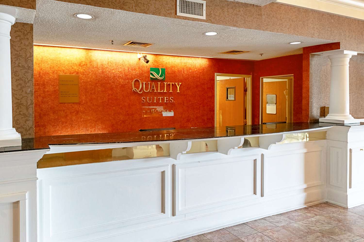 Фото Quality Suites