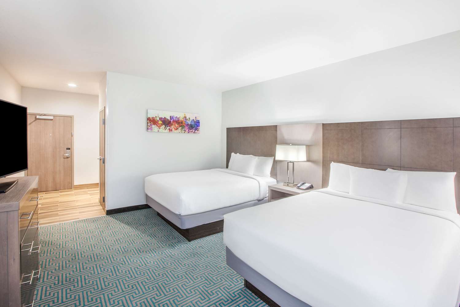 Фото La Quinta Inn & Suites by Wyndham Dallas Duncanville