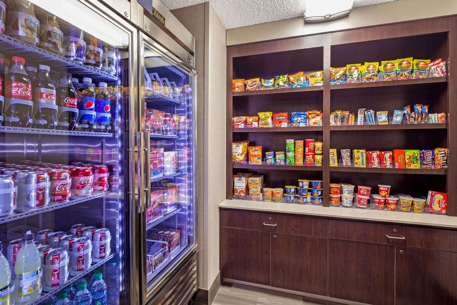 Фото La Quinta Inn by Wyndham Ventura