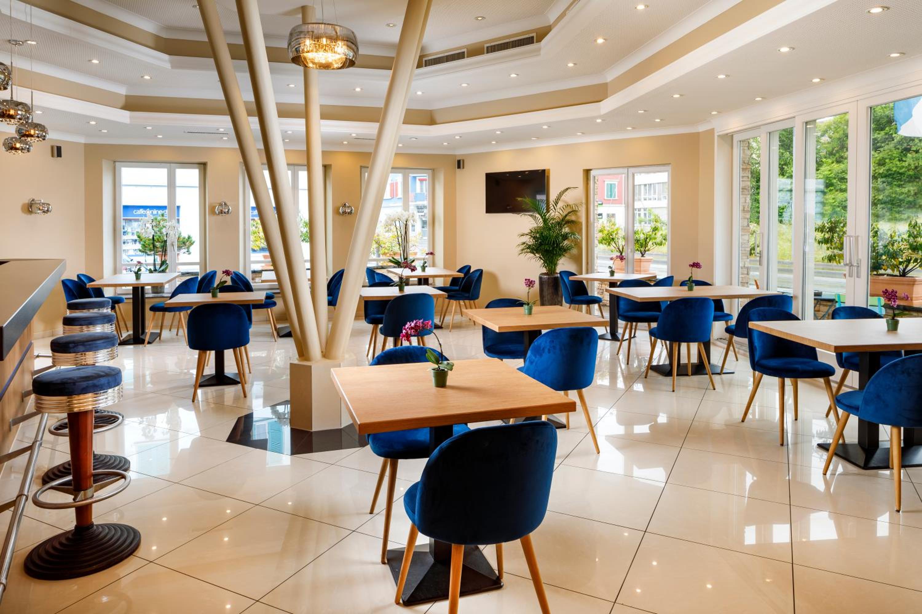 Фото Hotel Tivoli