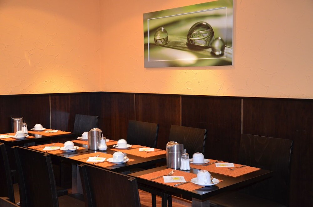 Фото Hotel am Wilhelmsplatz