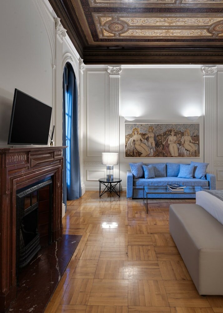 Фото 33 Solonos Suites