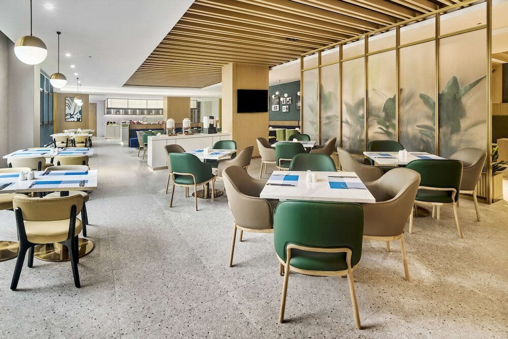 Фото Hilton Garden Inn Zhuhai Jinan University