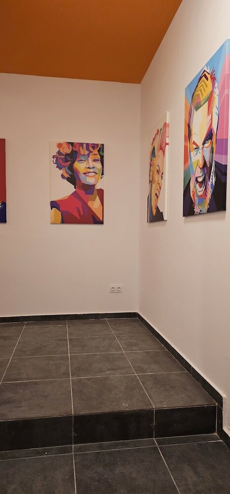 Фото Arc House Pop Art