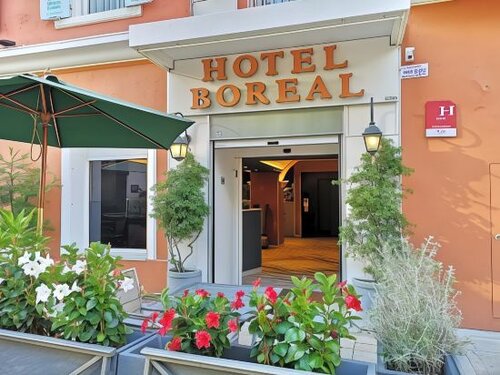 Гостиница Hotel Boréal в Ницце
