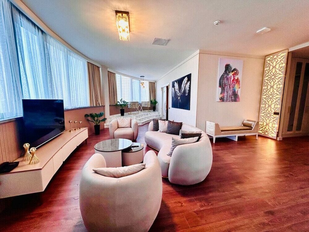 Фото Metro Sky Tower Batumi