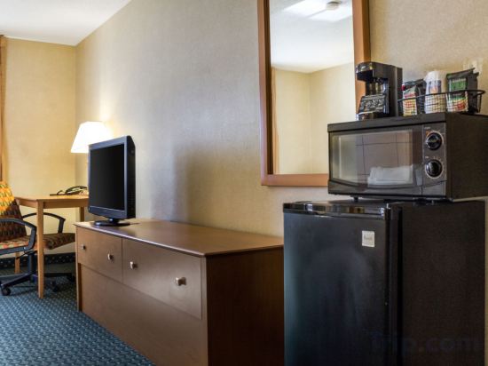 Фото Comfort Inn Jamestown