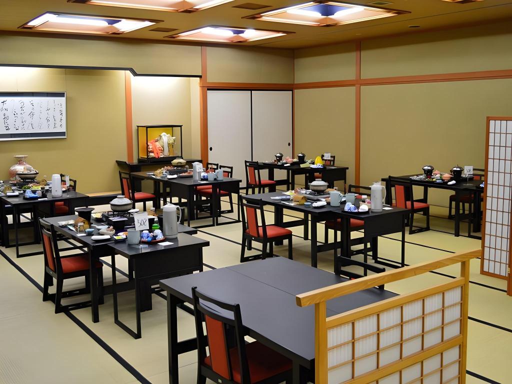 Фото Katayamazu Onsen Kanoya Korakuen