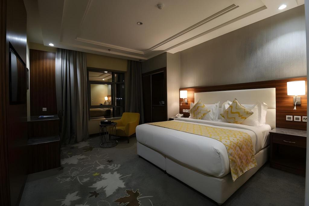 Фото Taj Alworood Hotel