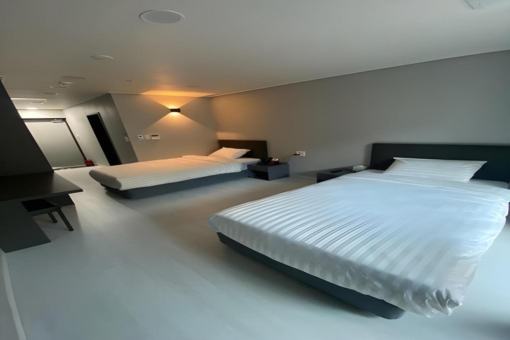 Фото Miami Jeongseon Hotel