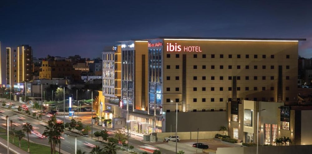 Фото Ibis Jeddah Malik Road
