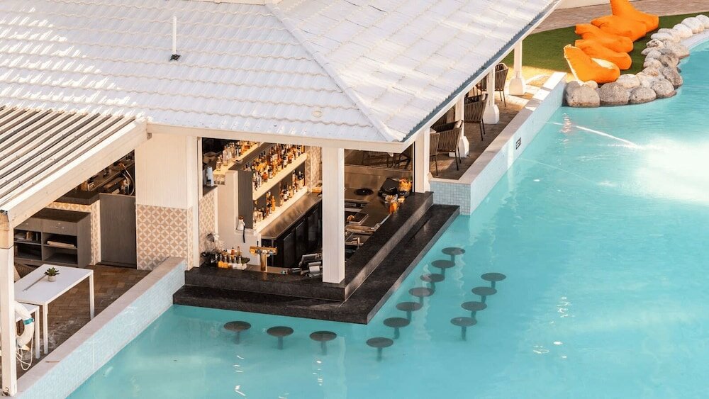 Фото Novotel Cairns Oasis Resort