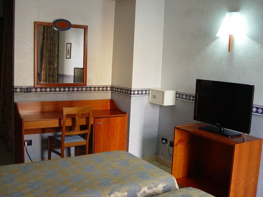 Фото Hotel Kroma