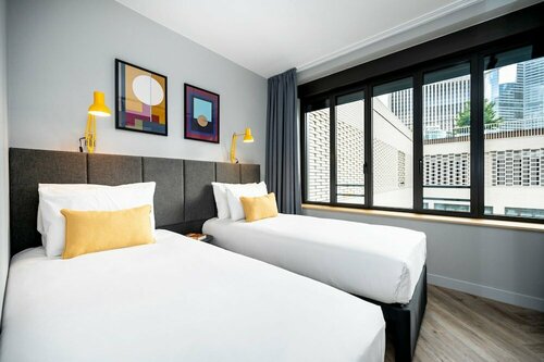 Гостиница Staycity Aparthotels Paris La Defense в Нейи-сюре-Сене