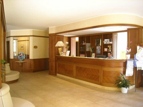 Гостиница Hotel Valentino в Акви-Терме