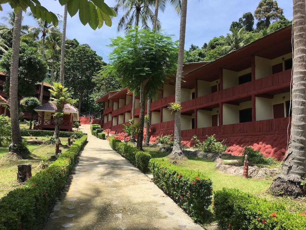 Фото отеля 2