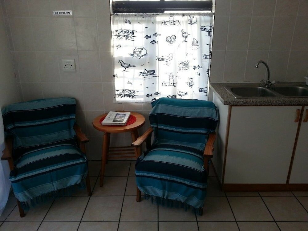 Фото Oom Piet Self Catering Accomodation