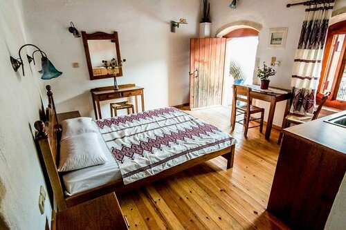 Гостиница Vafes Traditional Stone Houses