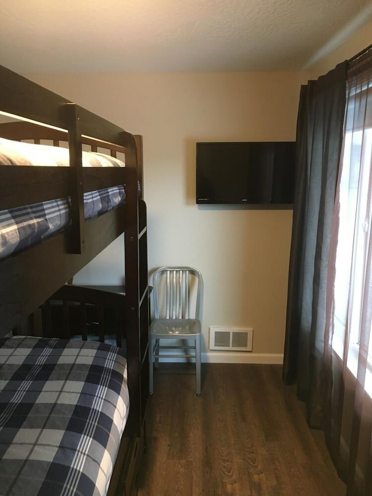 Фото The Waldport Inn