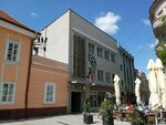 Novi Sad Cultural Center (Ulica Katolička porta, 5) ، مركز ثقافي