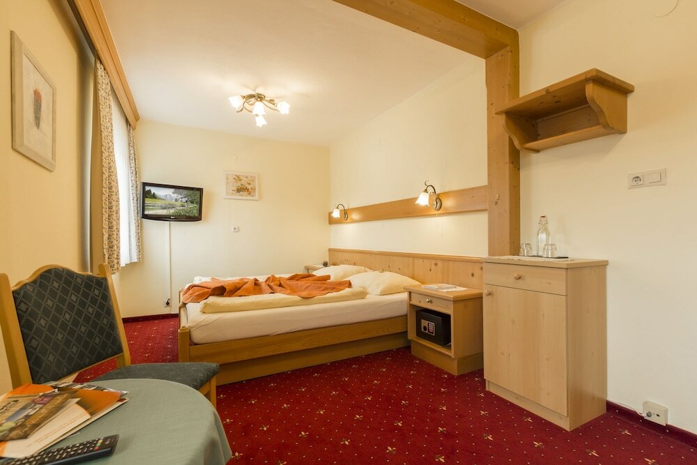 Фото Hotel Schönegg