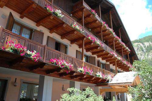 Фото Hotel De Champoluc