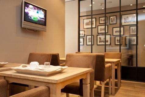 Фото Le Nemours Rennes