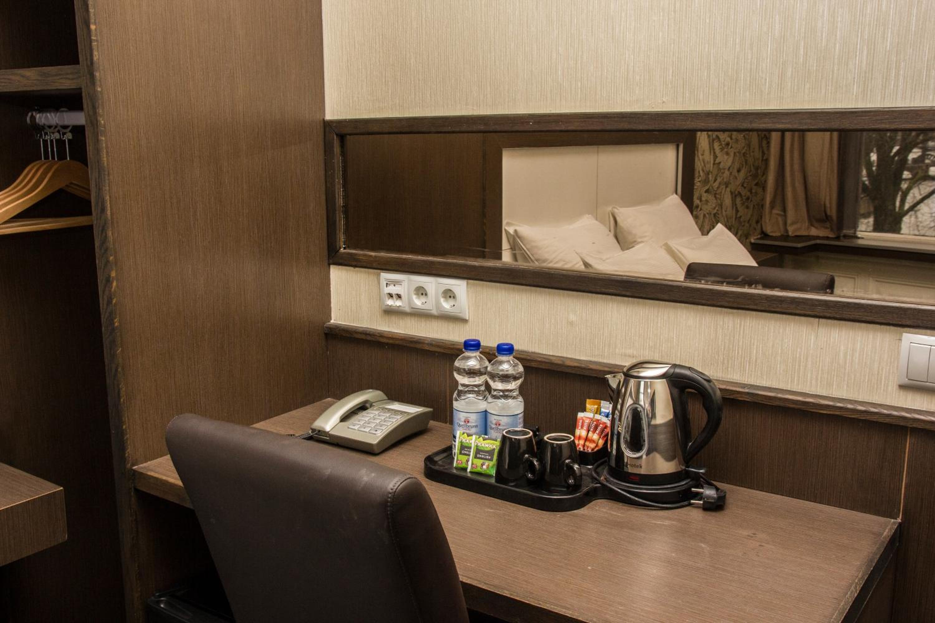 Фото Hotel The Bird