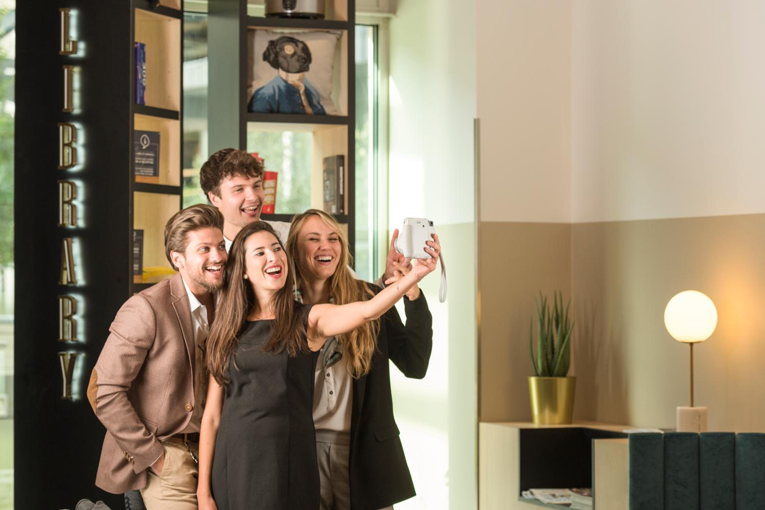 Фото Aparthotel Adagio Brussels Grand Place