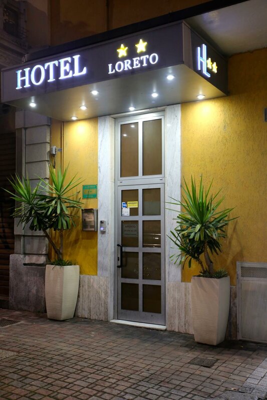Гостиница Hotel Loreto в Милане