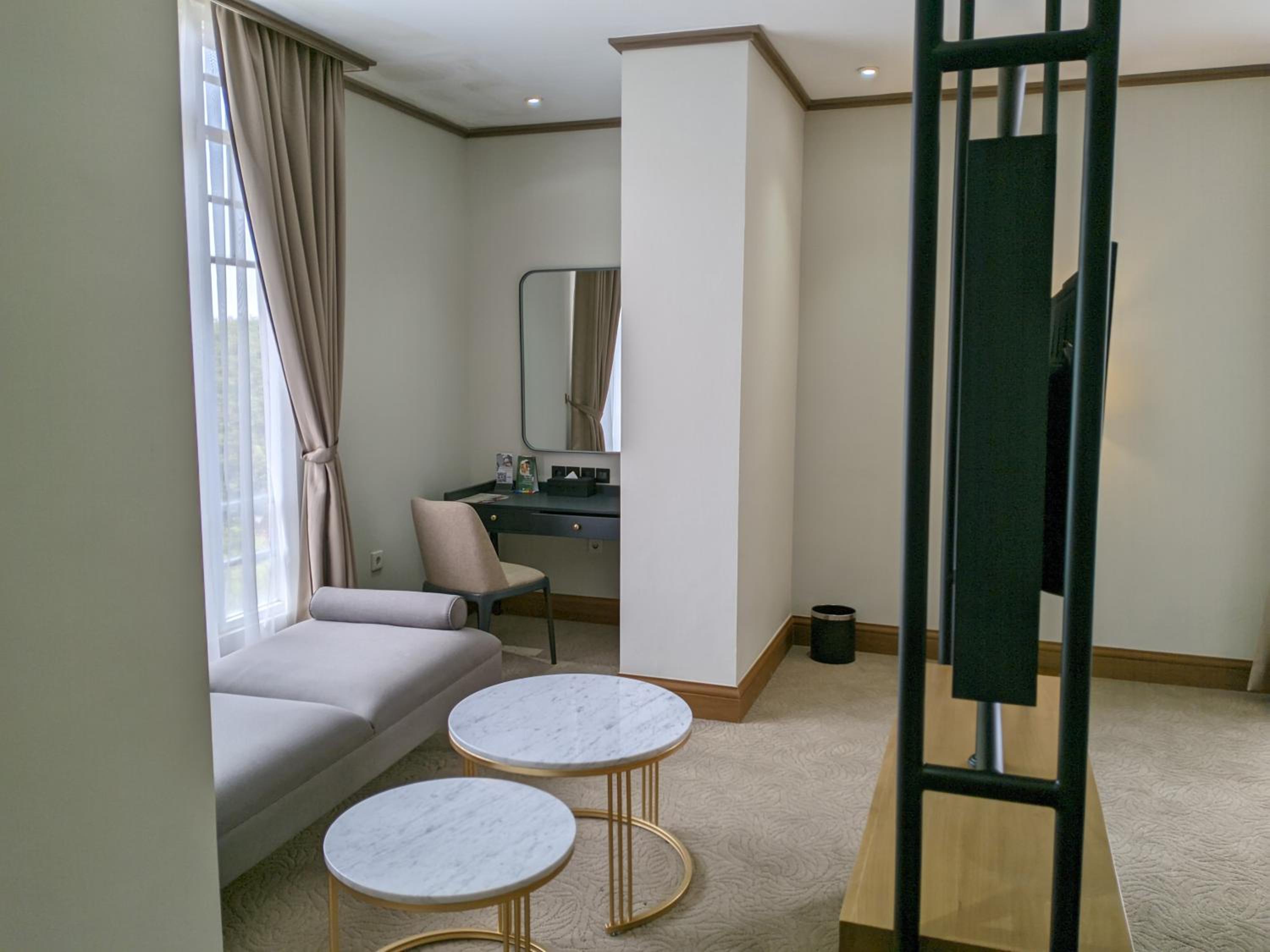 Фото Hotel Dafam Semarang