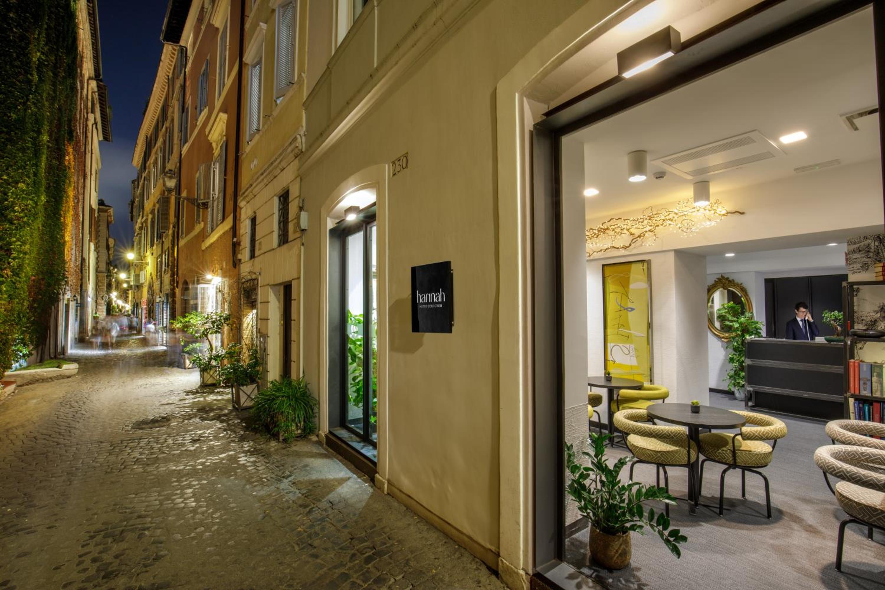 Фото Coronari Palace