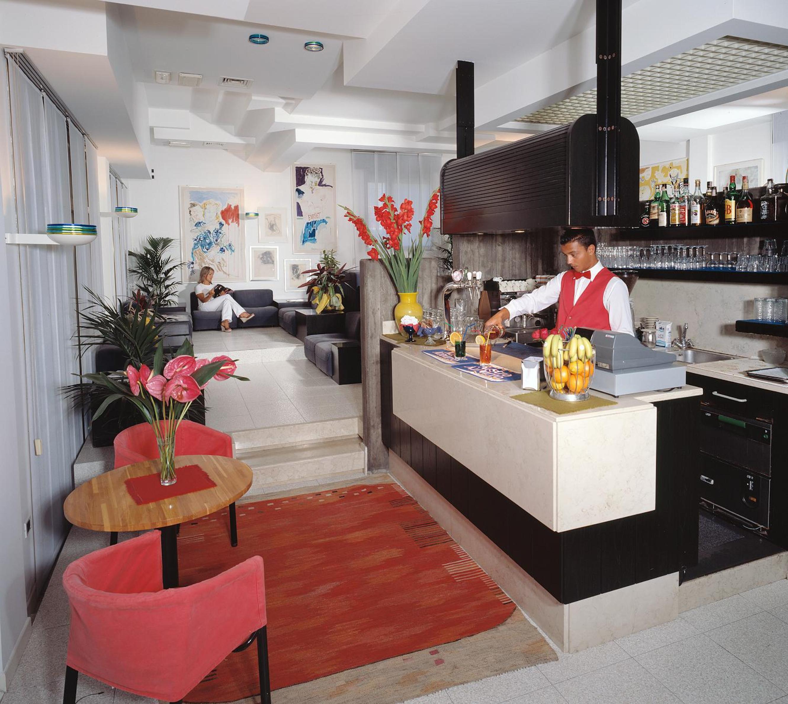 Фото Wally Hotel