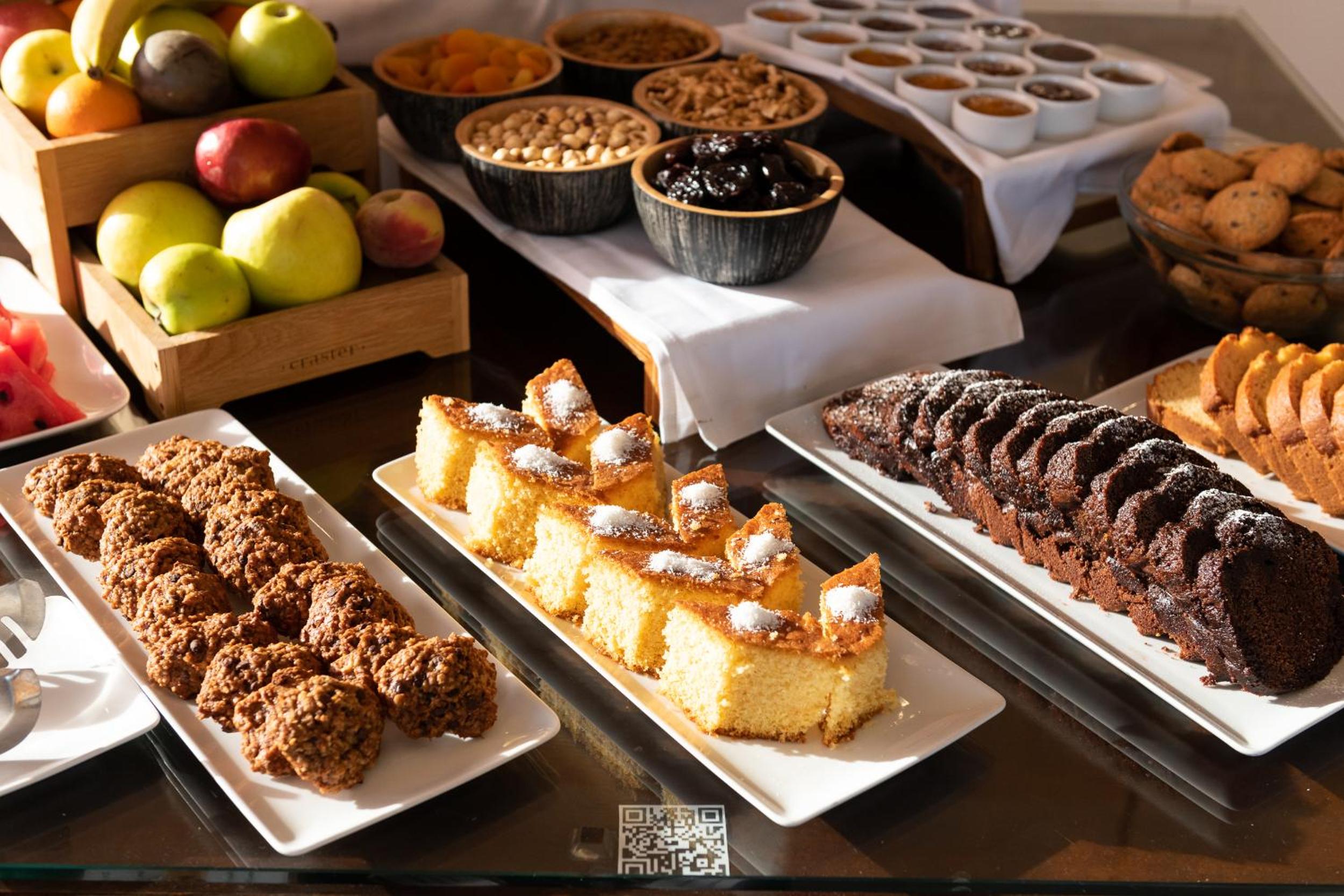 Фото Porto Kea Suites