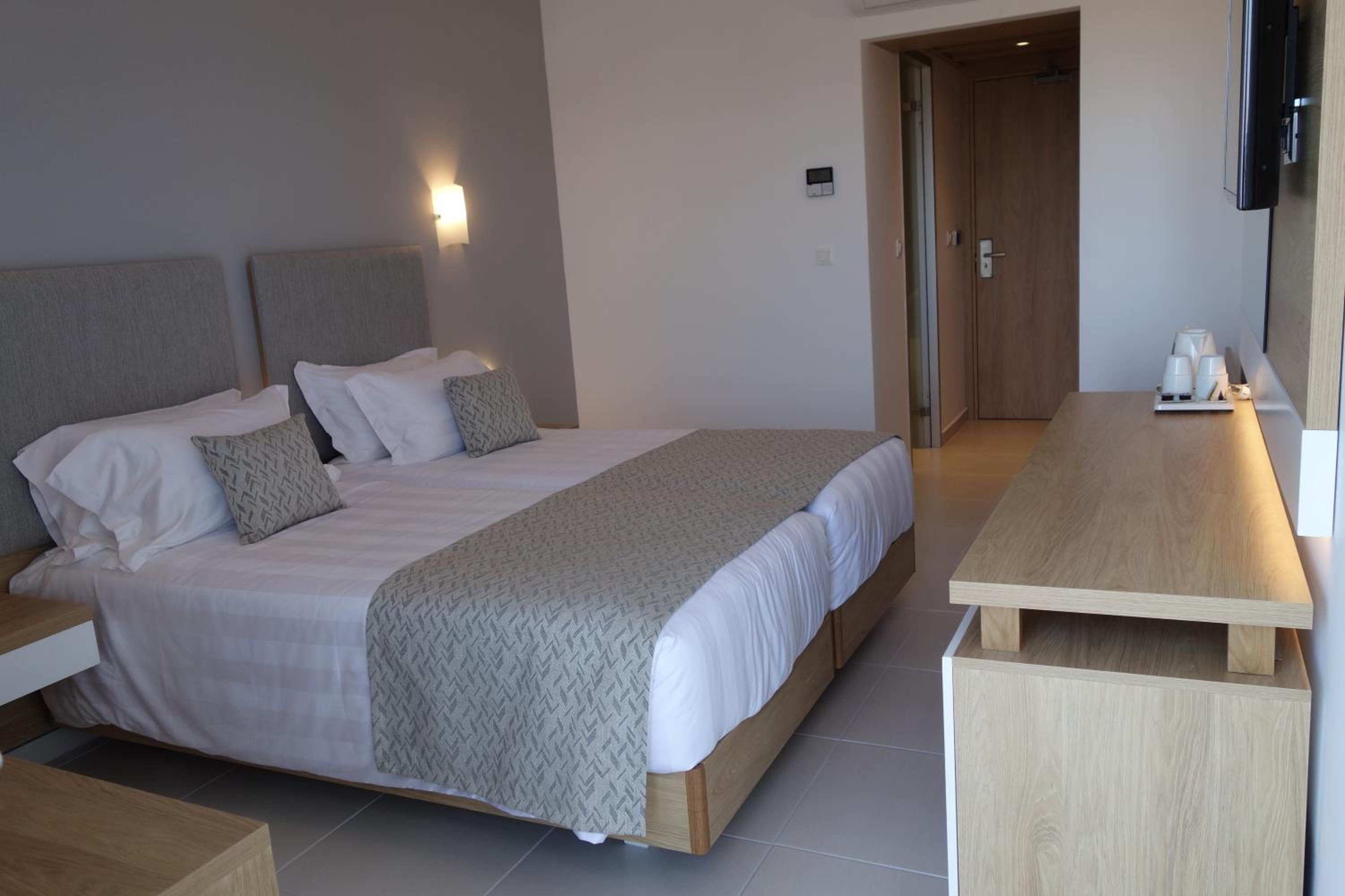 Фото Rhodos Horizon City