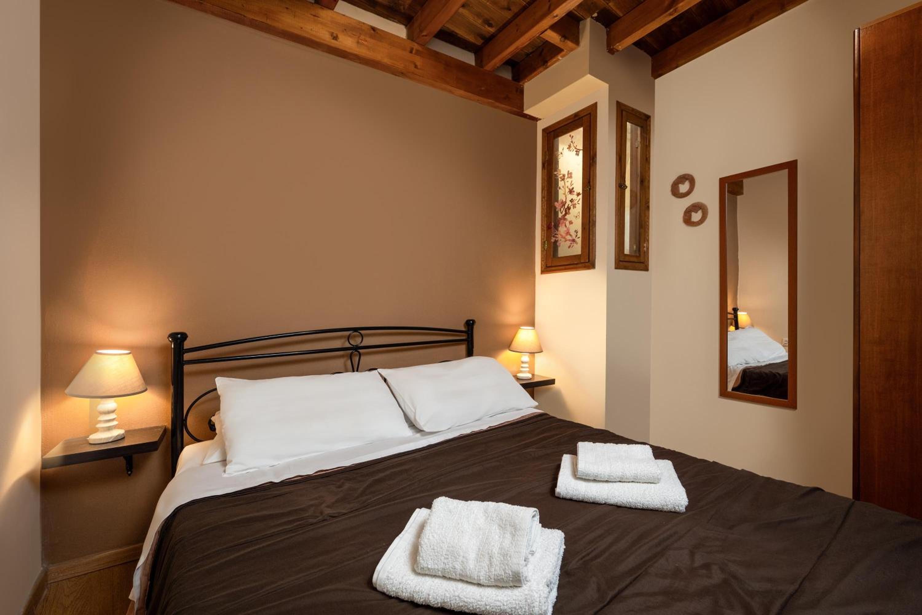 Фото 3 Charites Old Town